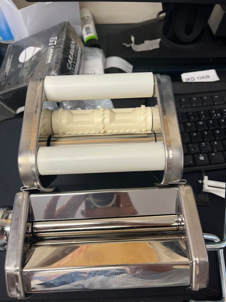 VONSHEF PASTA CUTTER MACHINE WITH ADD ONS
