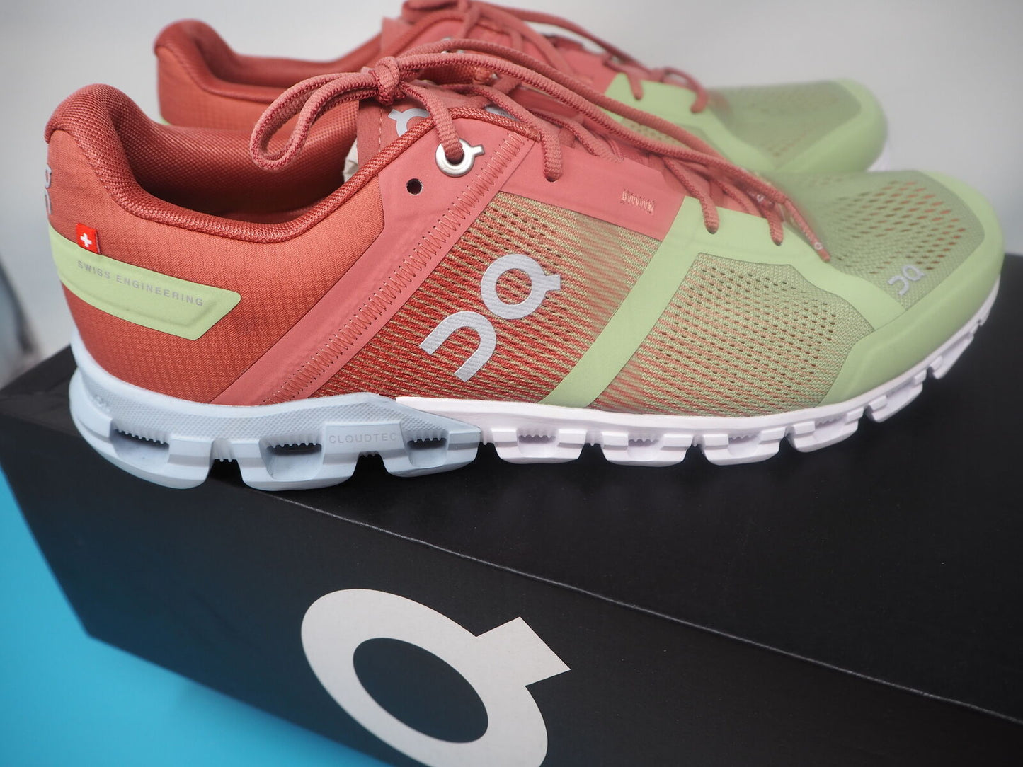 Women's Cloud flow Running Trainers UK 8