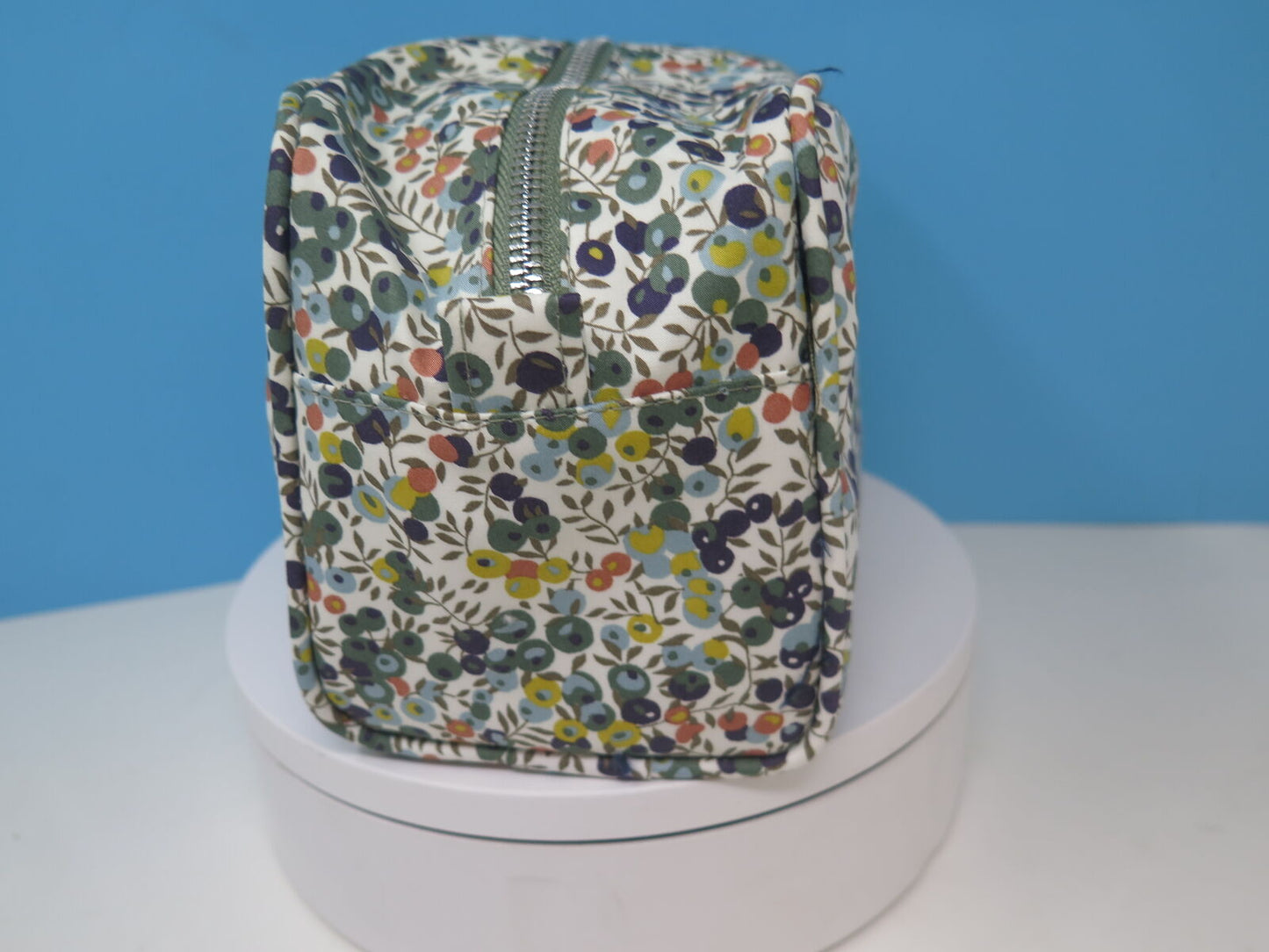LIBERTY WASH/COSMETICS BAG-H5"/W9"/D4"