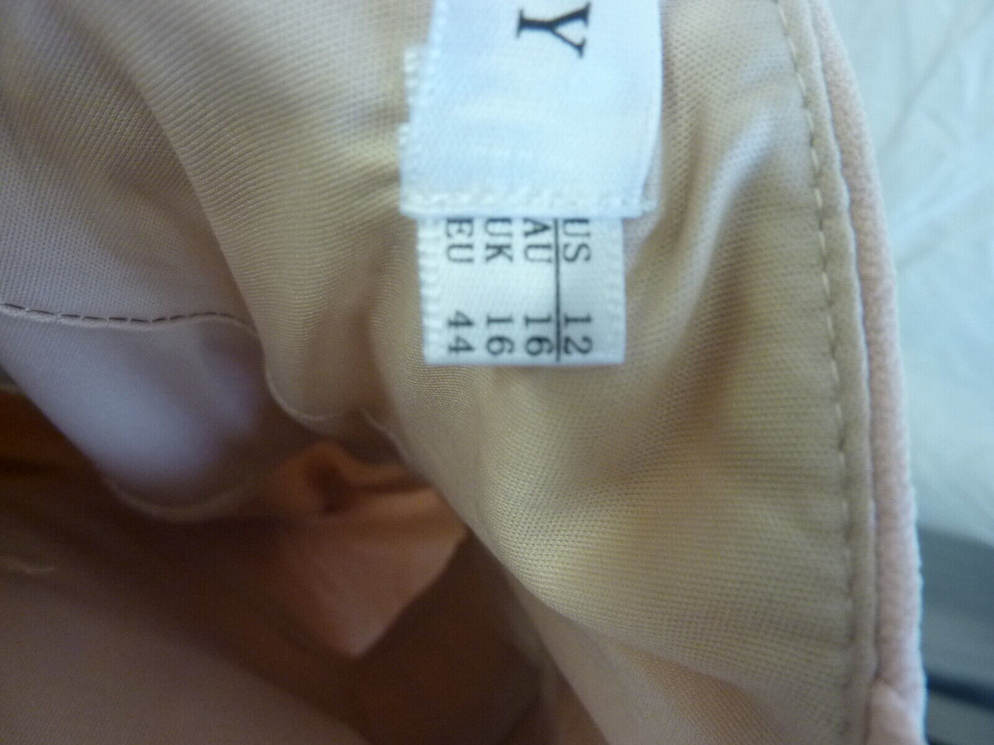 BEAUTIFUL OCCASION/PROM DRESS SIZE UK16 COLOUR:S