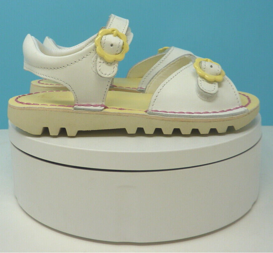 KIDS WHITE KICKERS FLOWER BUCKLE SANDALS-UK9.5/EU27