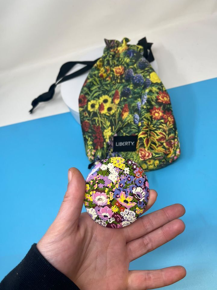 LIBERTY DRAWSTRING BAG WITH MINI MIRROR