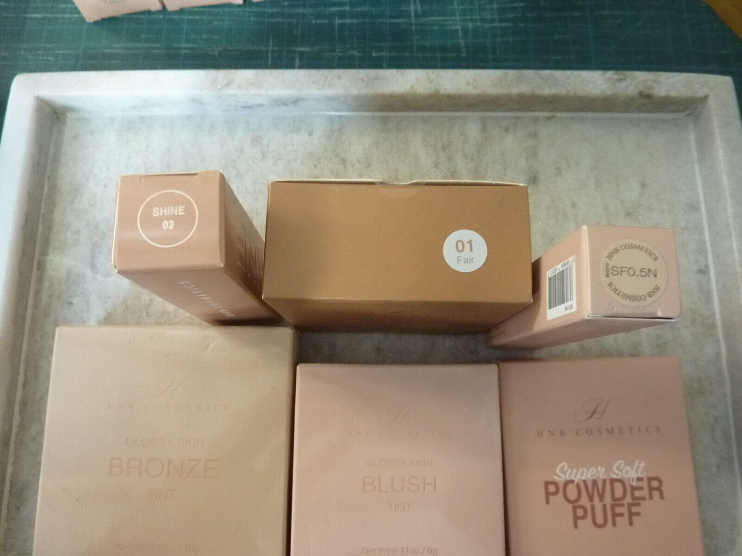 BUNDLE OF 6 HNB COSMETICS ITEMS