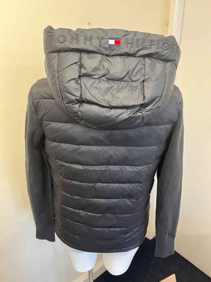 Tommy Hilfiger Women's Sorona Logo Knit Mix Jacket black Small