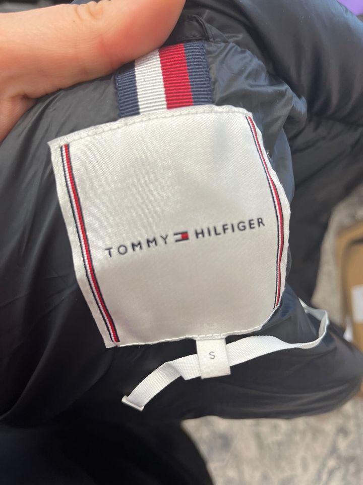 Tommy Hilfiger Women's Sorona Logo Knit Mix Jacket black Small
