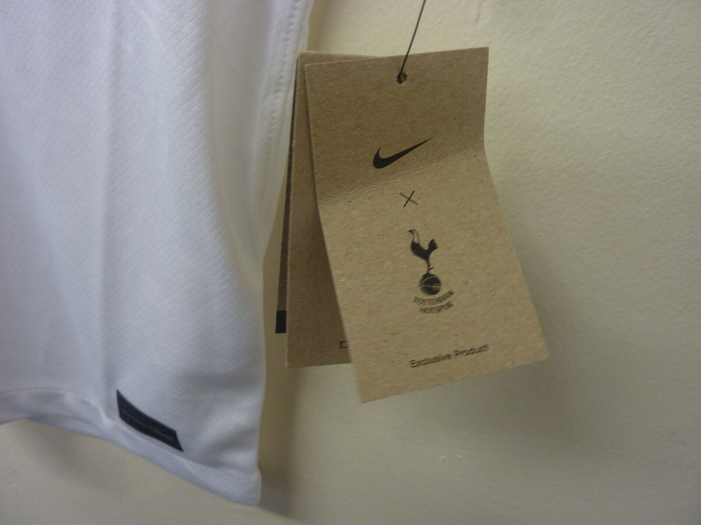 TOTTENHAM HOTSPURS INFANT FOOTBALL SHIRT-7/8YRS