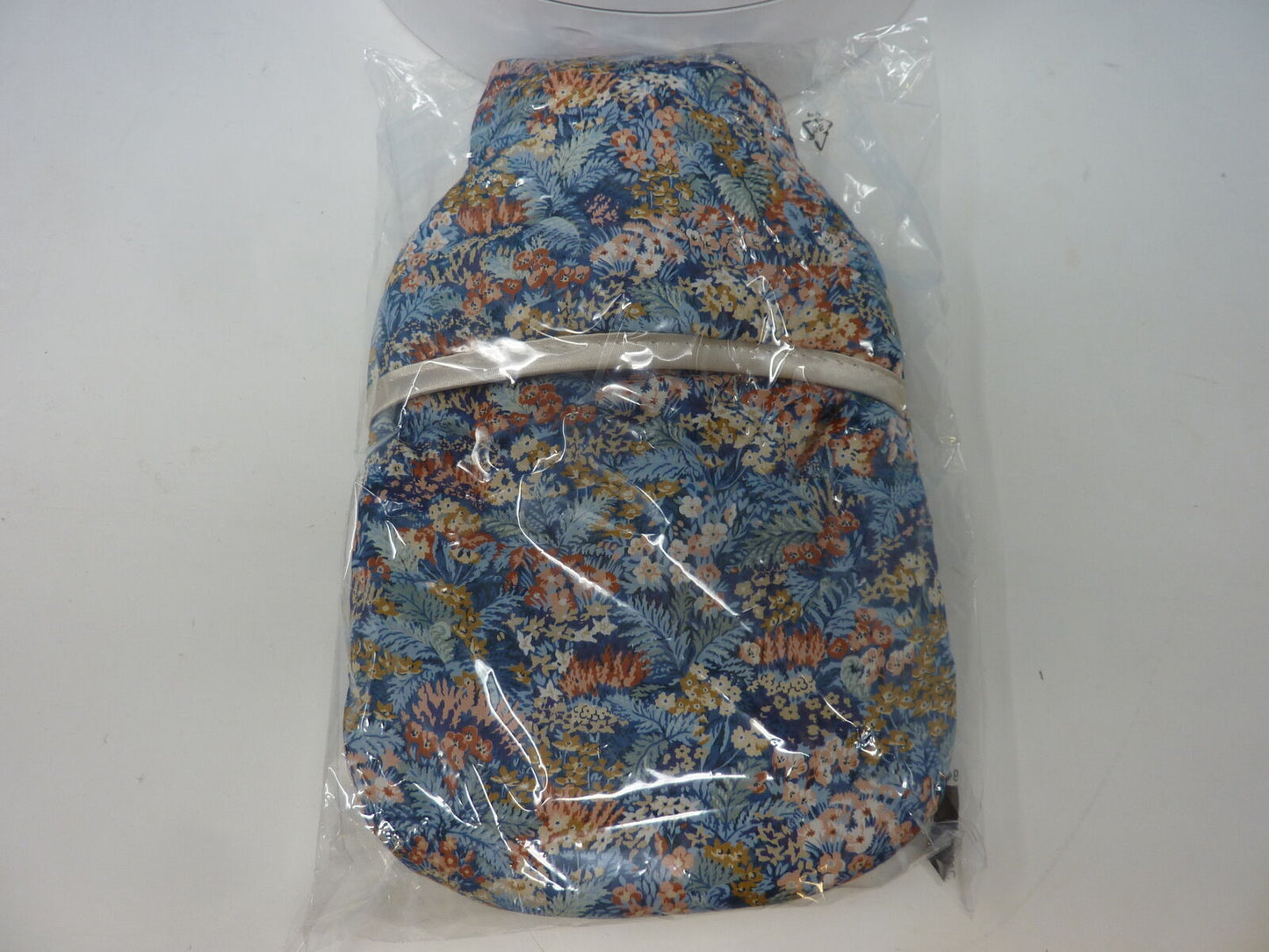 LIBERTY WASH BAG AND MINI WATER BOTTLE