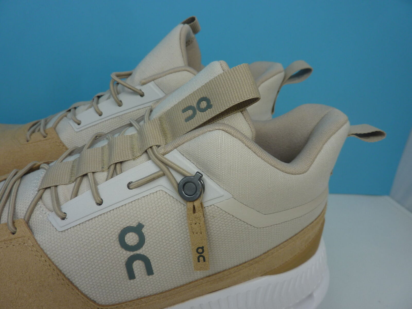On Running Cloud Men's Low- Mid Top Trainers Size UK 7