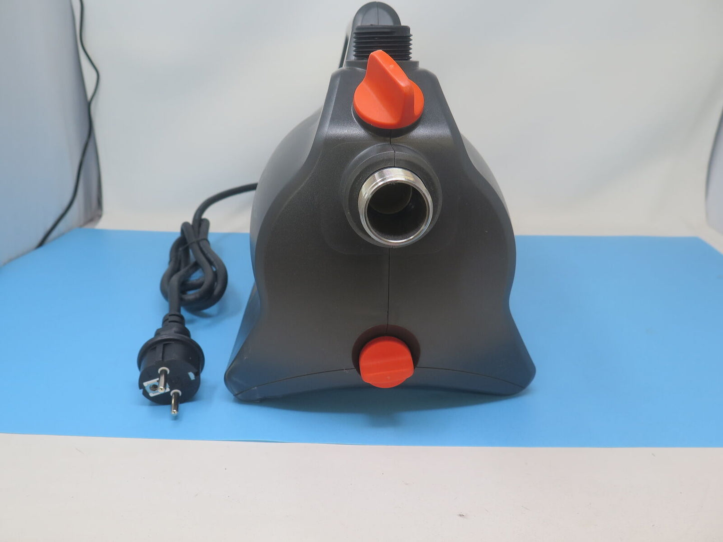 GARDENA 4200 SILENT GARDEN PUMP-600W***US PLUG***