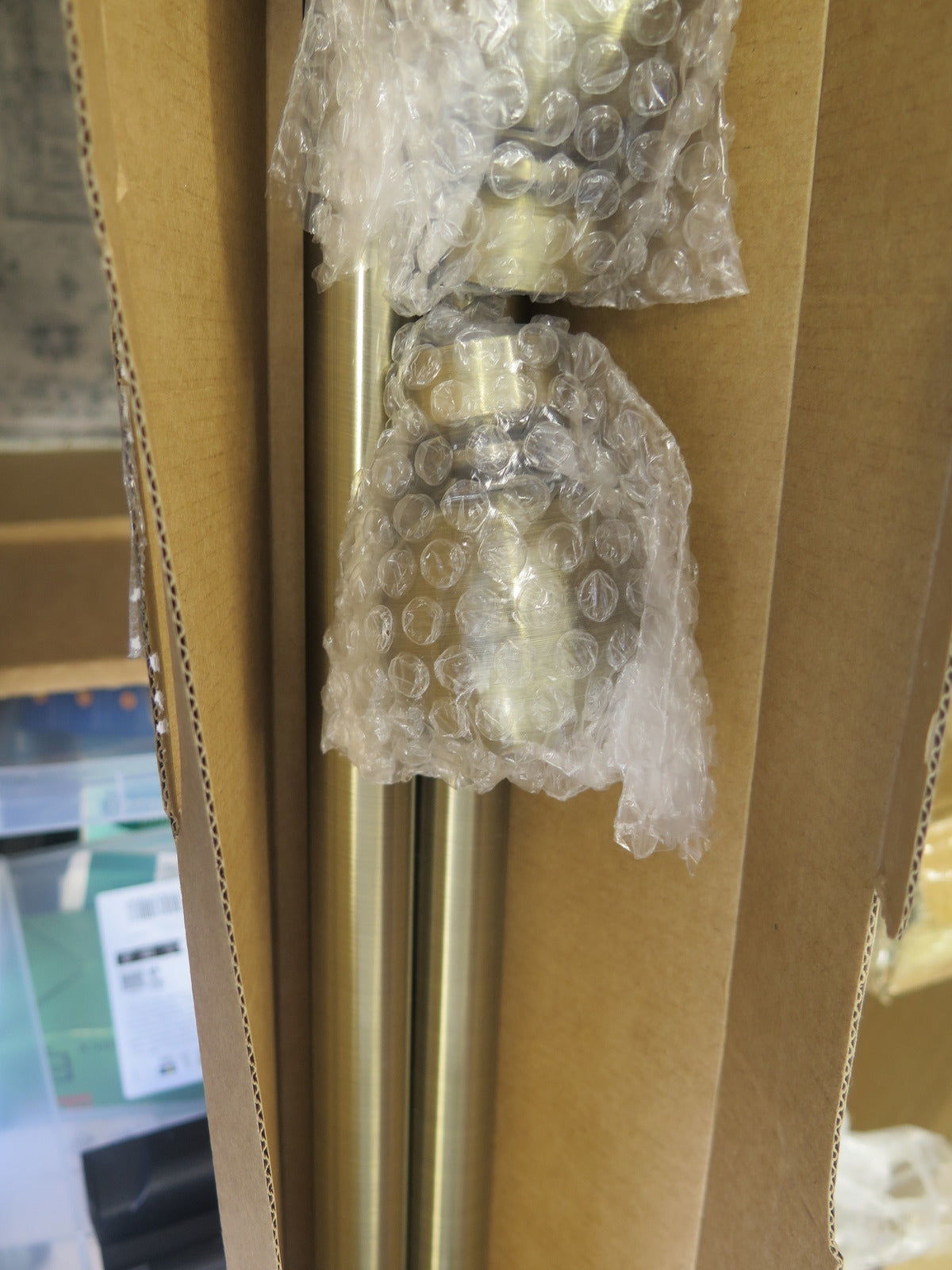 ANTIQUE BRASS EXTENDABLE CURTAIN POLE WITH RINGS-160CM-300CM