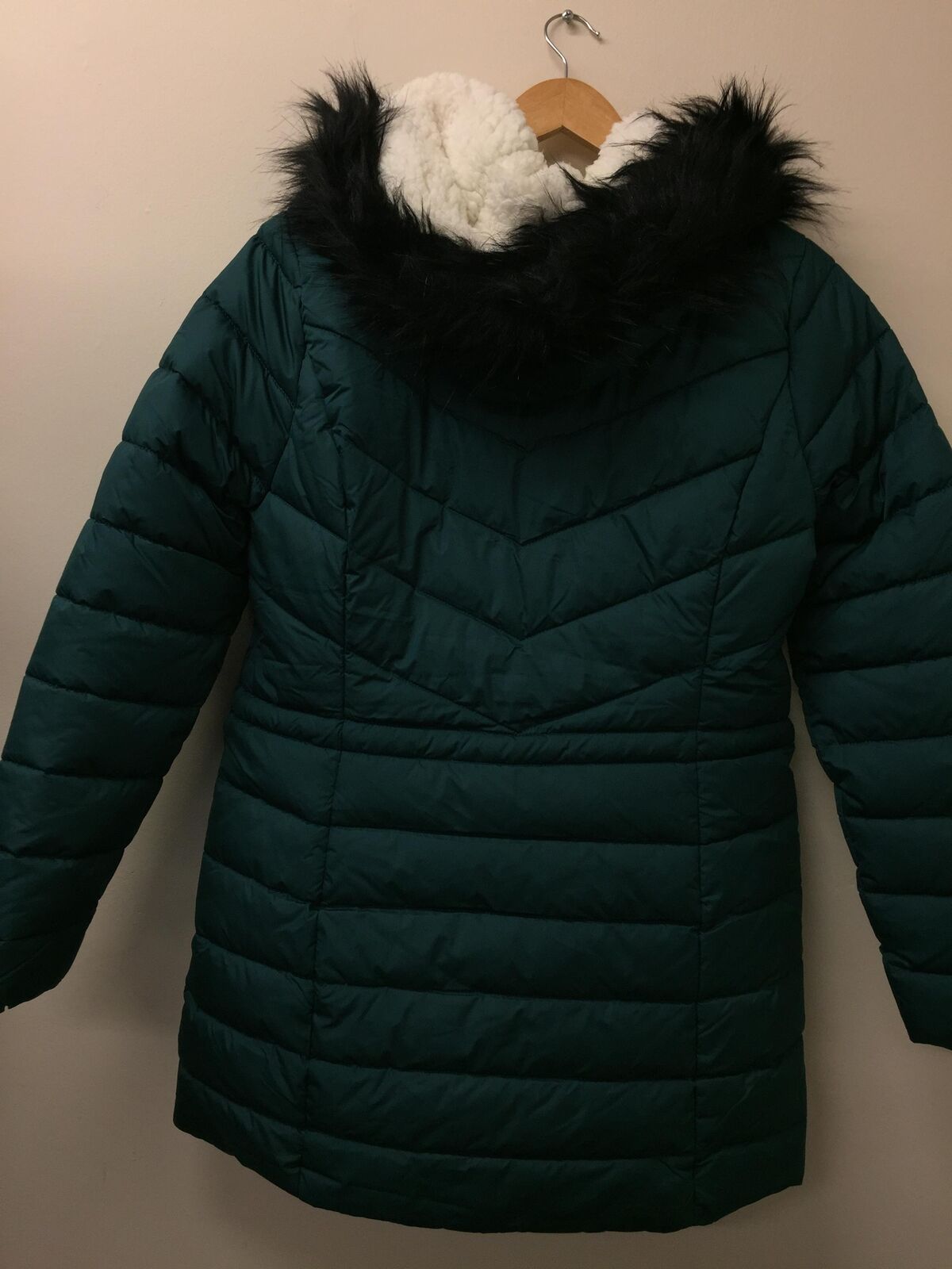 Hollister Emerald Green Puffer coat Fleece lined Large