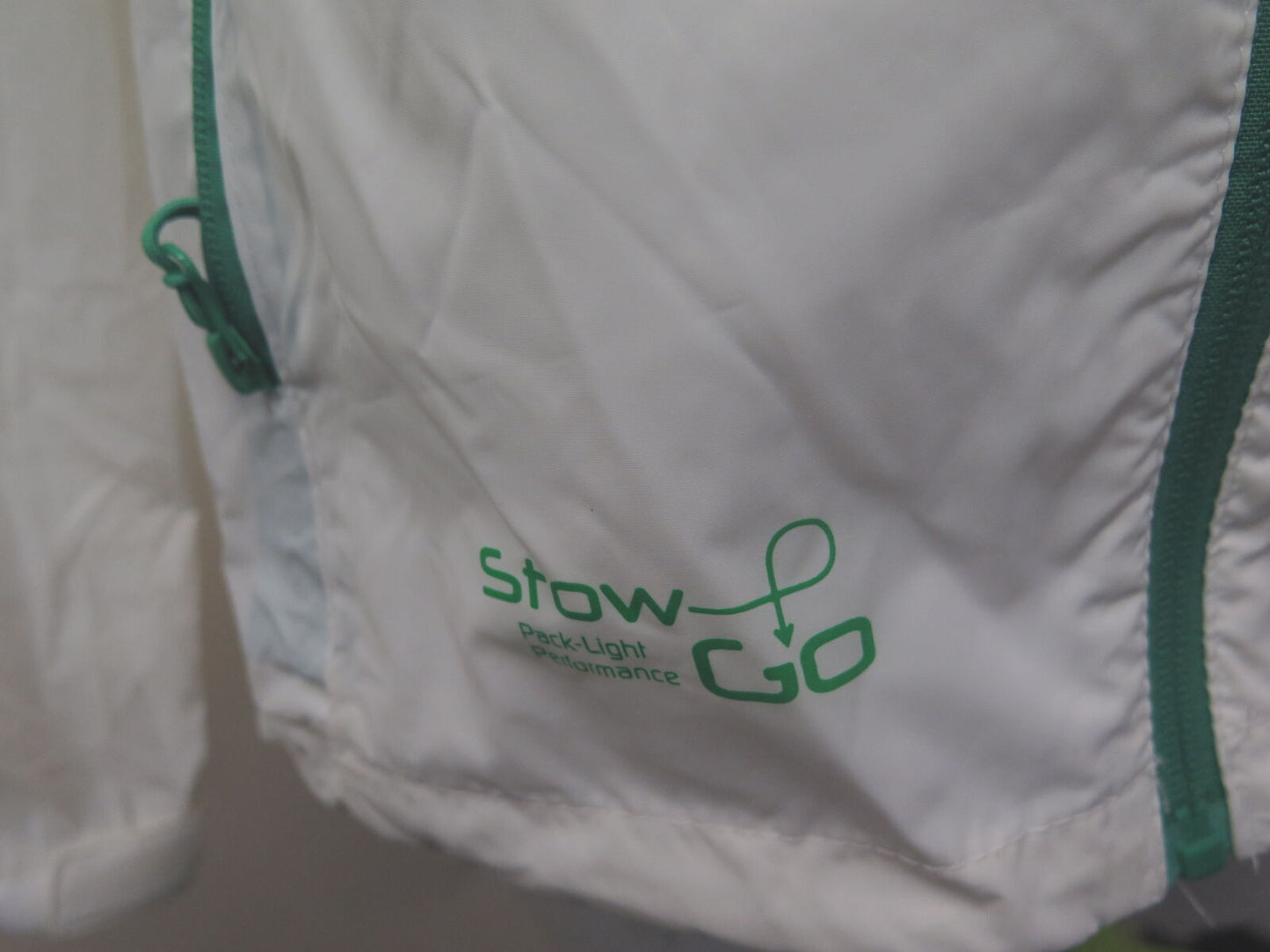 HIGHLANDER WOMENS STOW & GO PACKAWAY WATERPROOF JACKET-WHITE-MEDIUM