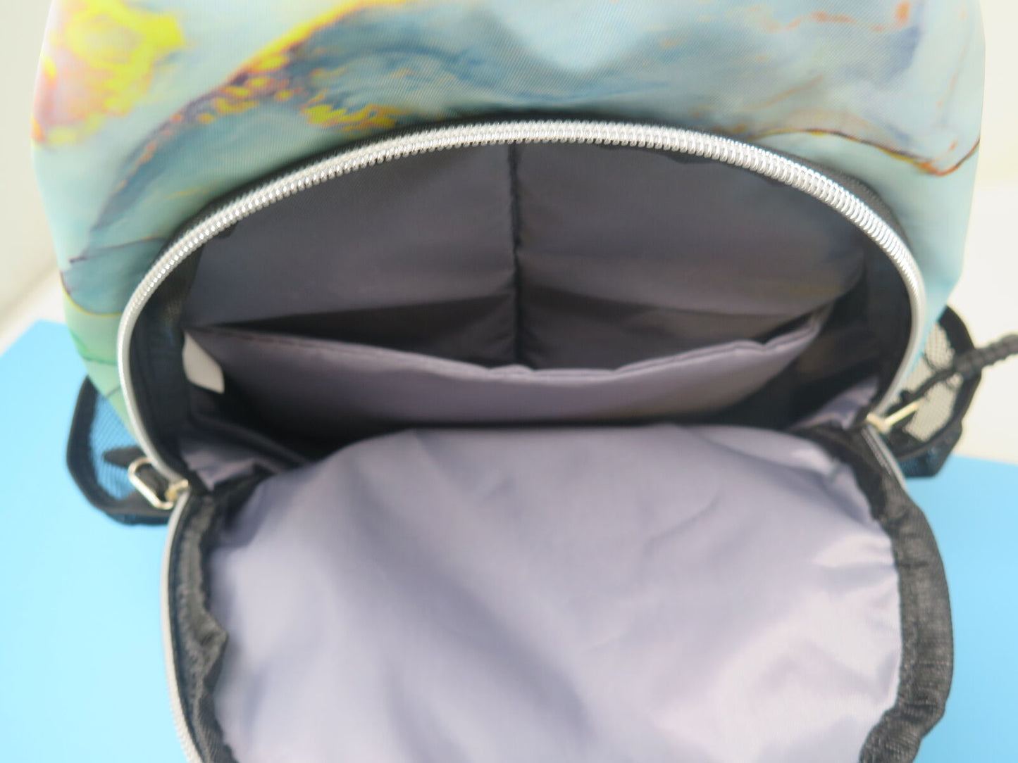 MOSISO SLING BACKPACK-MARBLE MULTI