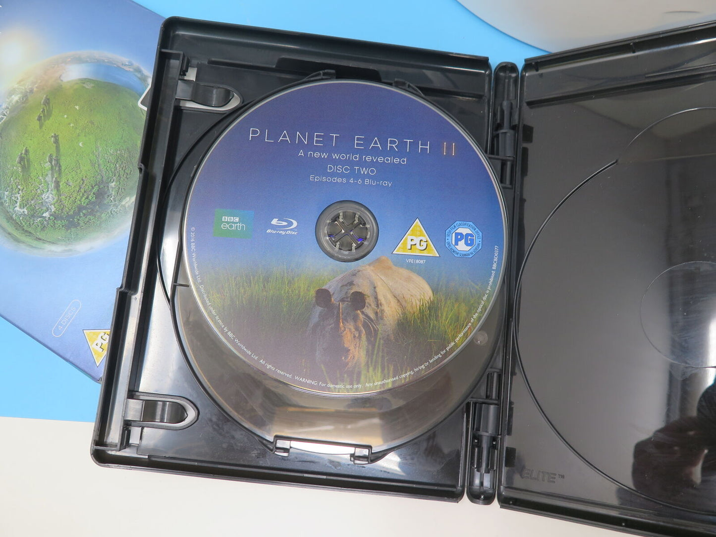 PLANET EARTH II 4K ULTRA HD+BLU-RAY