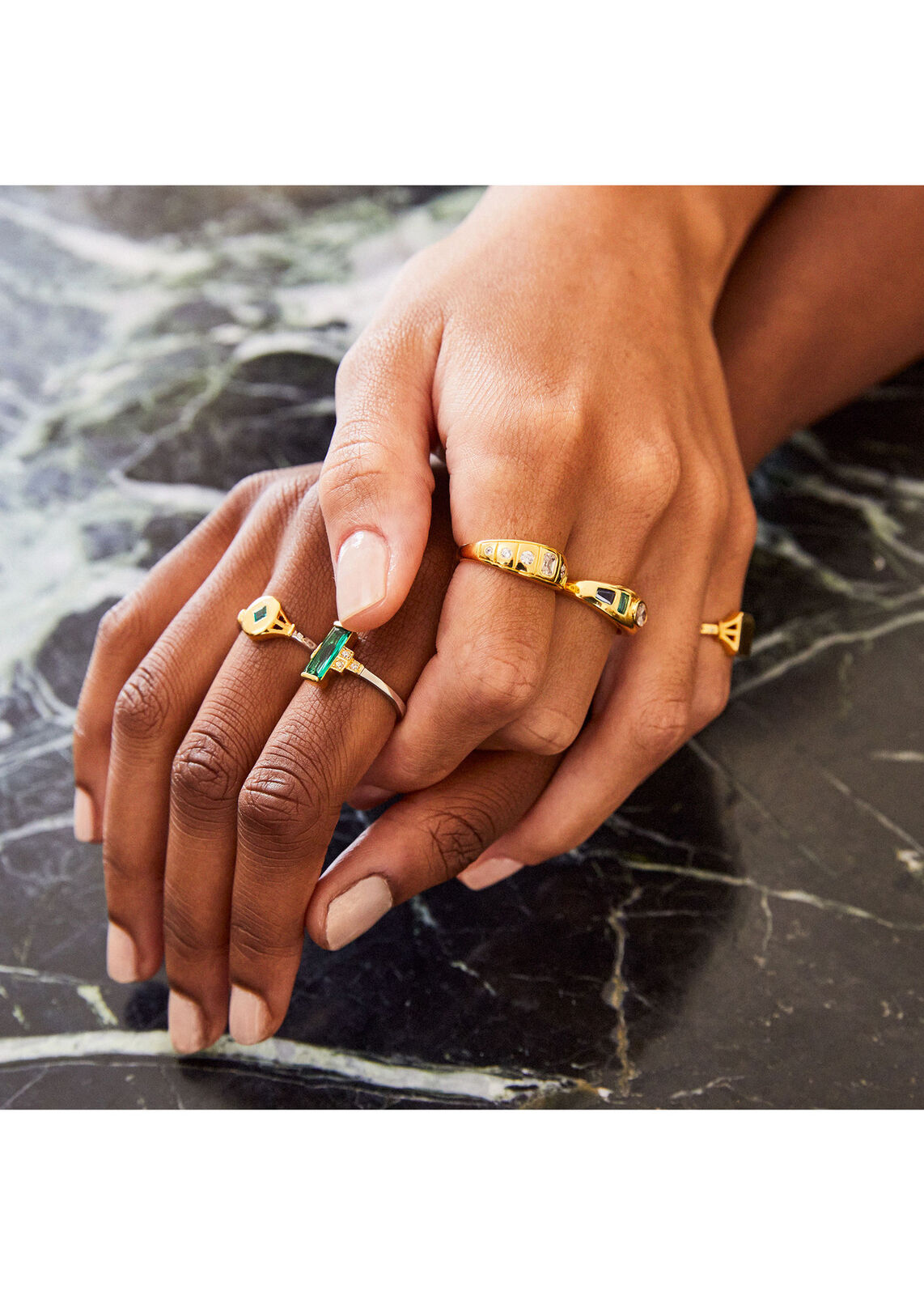 V BY LAURA VANN 3189 AUDREY GREEN STONE RING