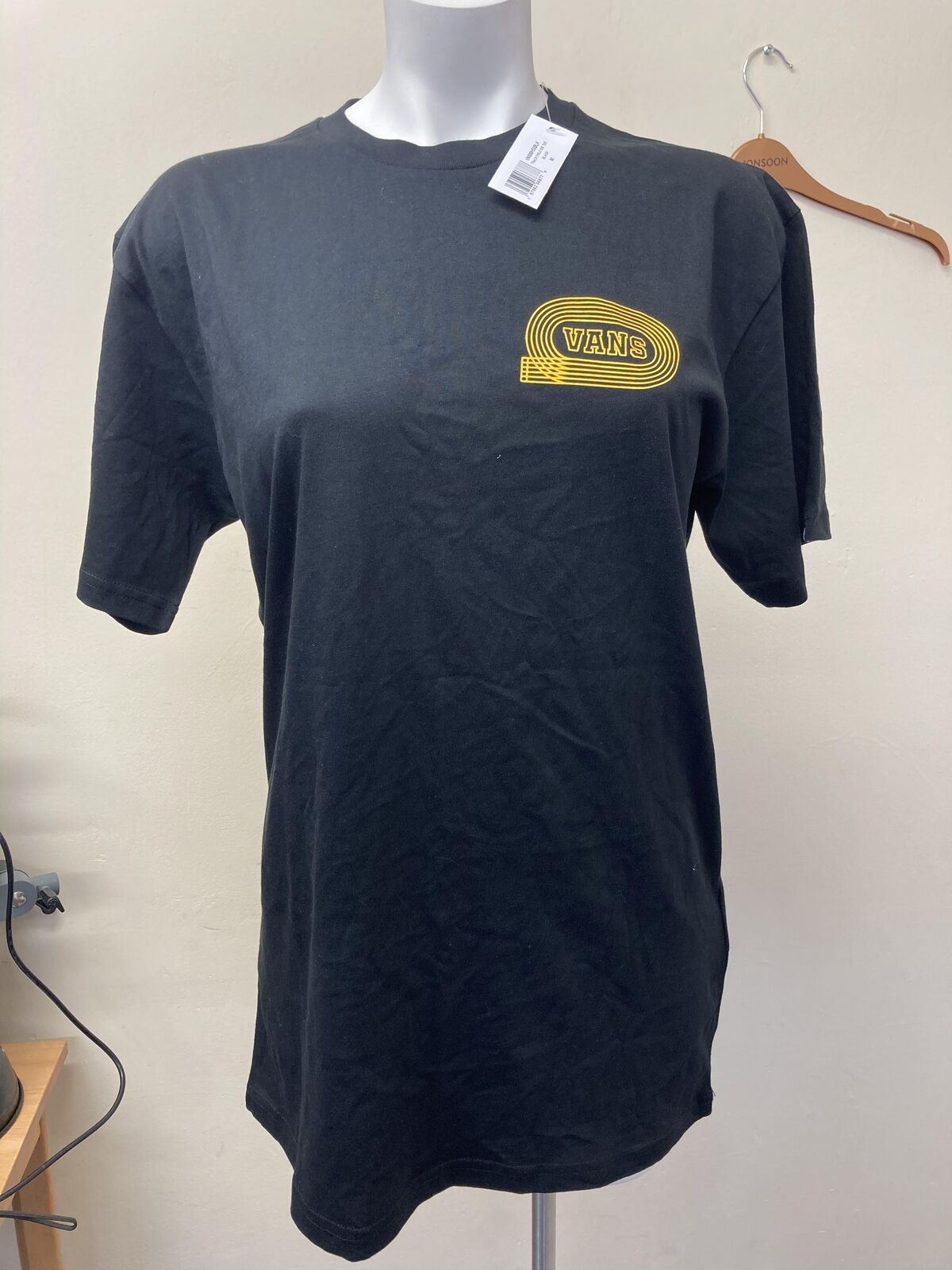 VANS TRACK FIELD S/S TEE Black - men's t-shirt MEDIUM