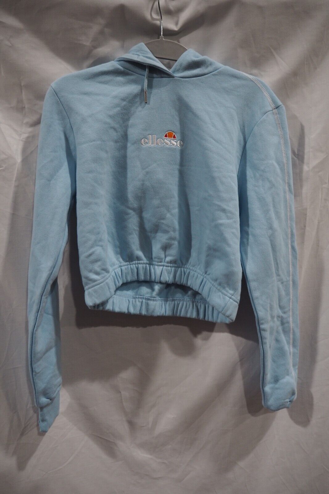 Women's Ellesse Contrast Crop Jumper.