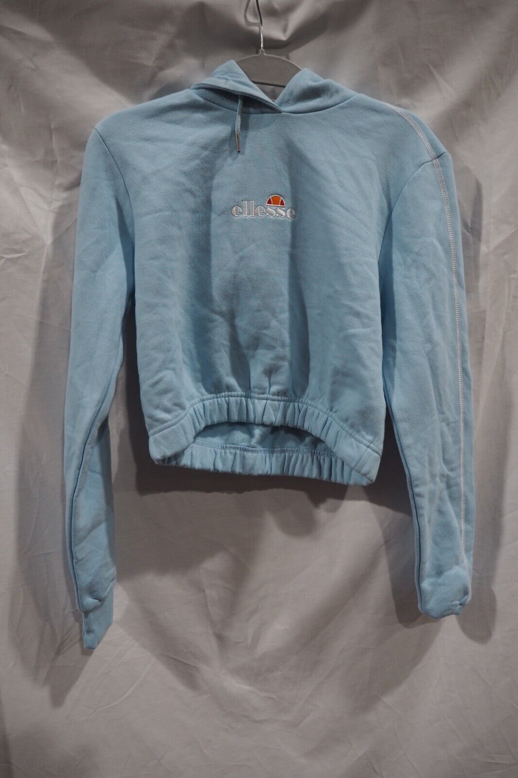 Women's Ellesse Contrast Crop Jumper.