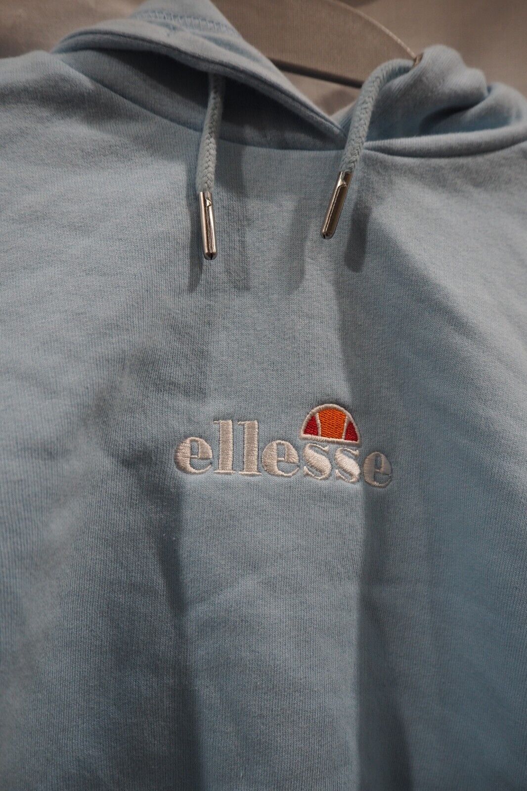 Women's Ellesse Contrast Crop Jumper.