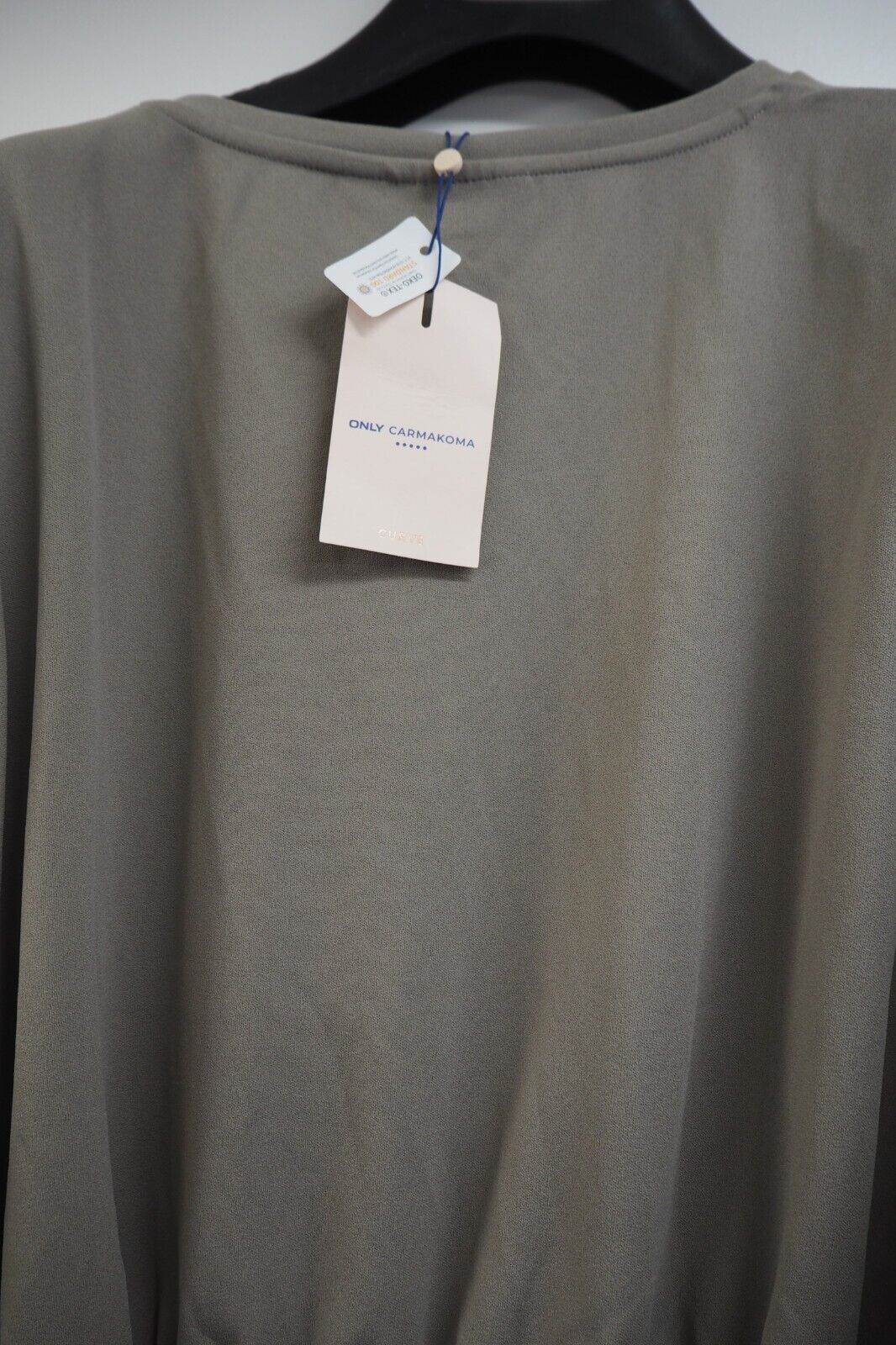 Women's CURVY DETAILED DRESS ONLY CARMACOMA