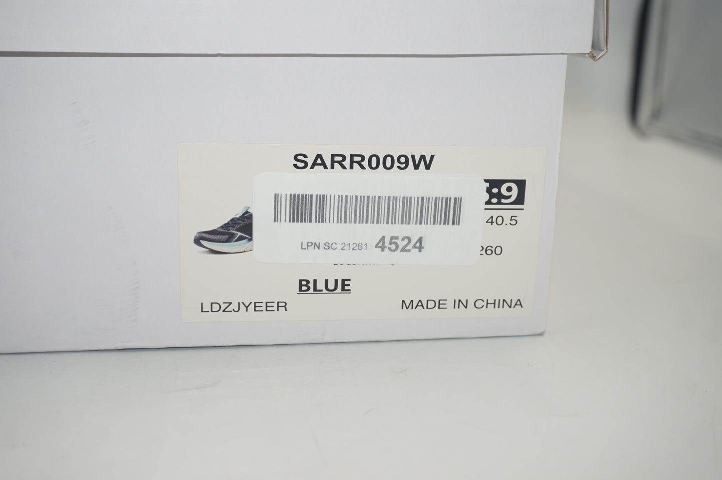 AllSwift Women's mesh athlete sneakers UK size 8 SARR009W