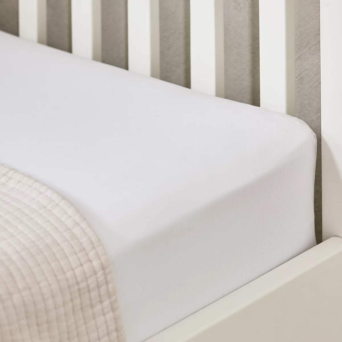 THE LITTLE WHITE COMPANY Jersey Fitted Sheet cot bed