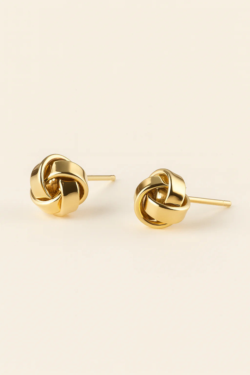 PLAIN.J KALY PETAL EAR STUDS BRAND NEW