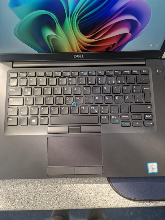 Dell Latitude 7490 14" Intel Core i5 7thGen 16GB RAM 256GB SSD Windows 11