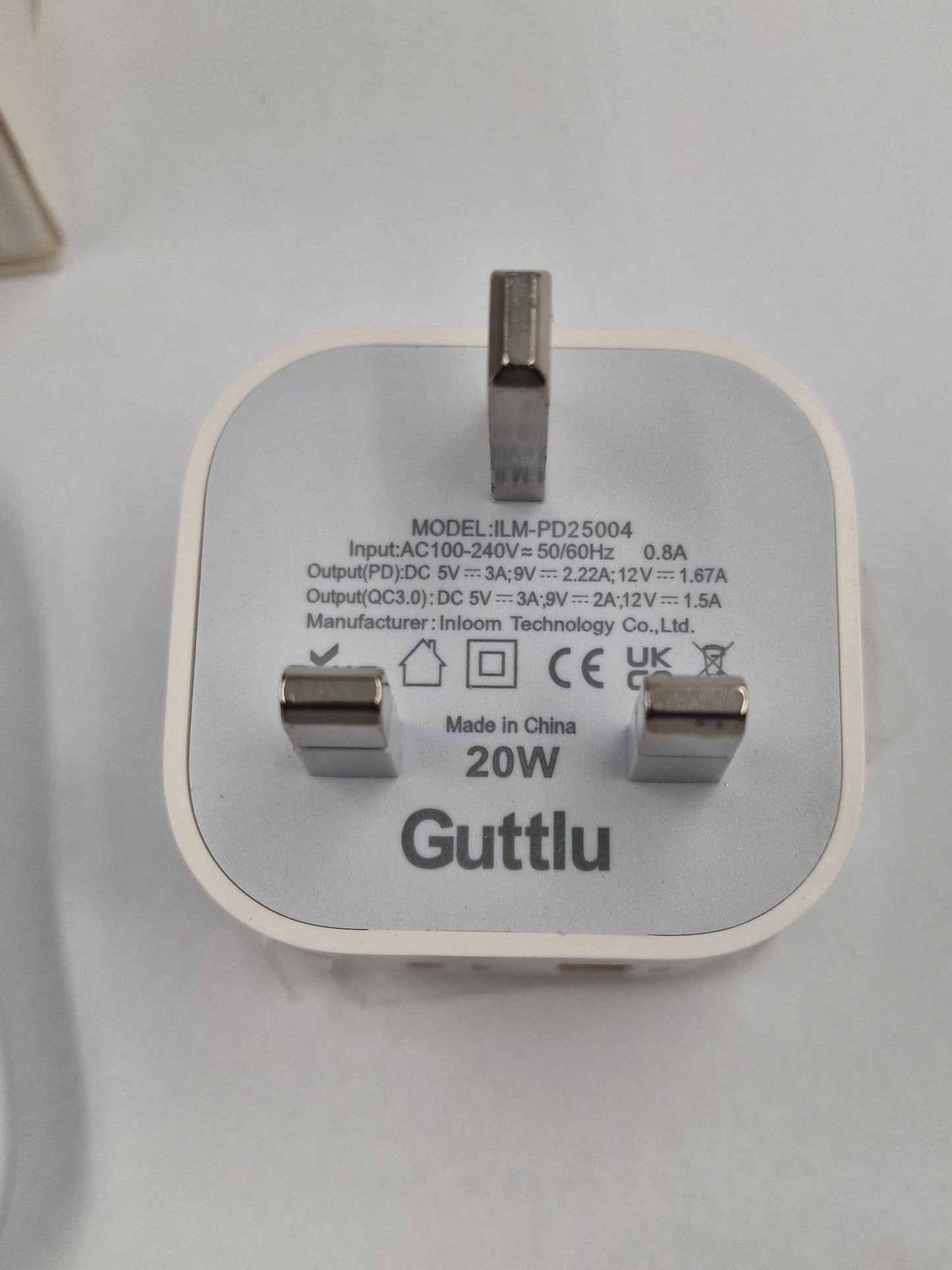 Job Lot of 90 x Gattlu Dual port charger model PD25004
