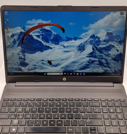 HP 255 G8 AMD Ryzen 5 5500u 8GB Ram 256GB SSD 15.6" Laptop