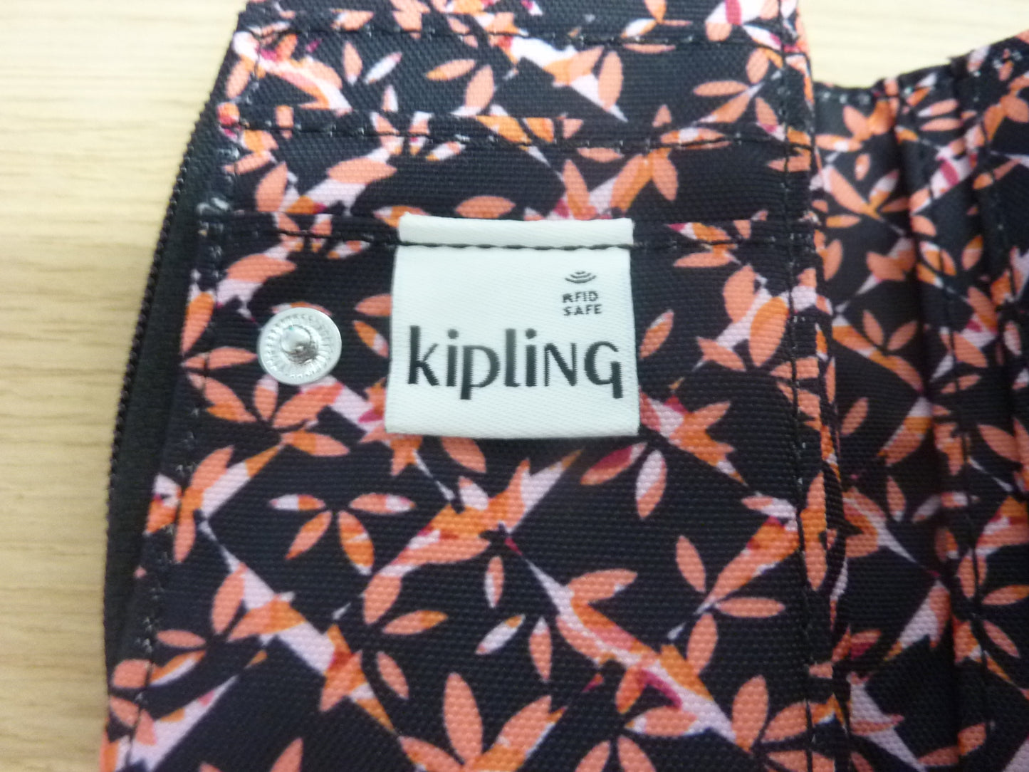 Kipling Dancing Bouquet Purse