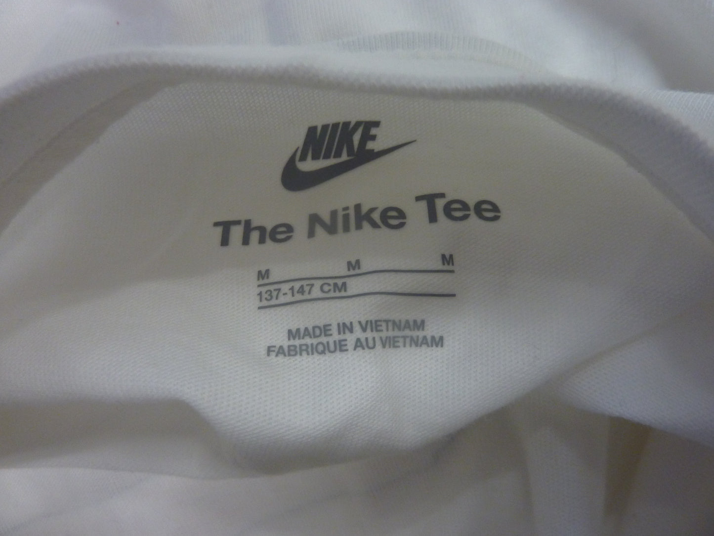 Nike Boys London T-Shirt White- Medium