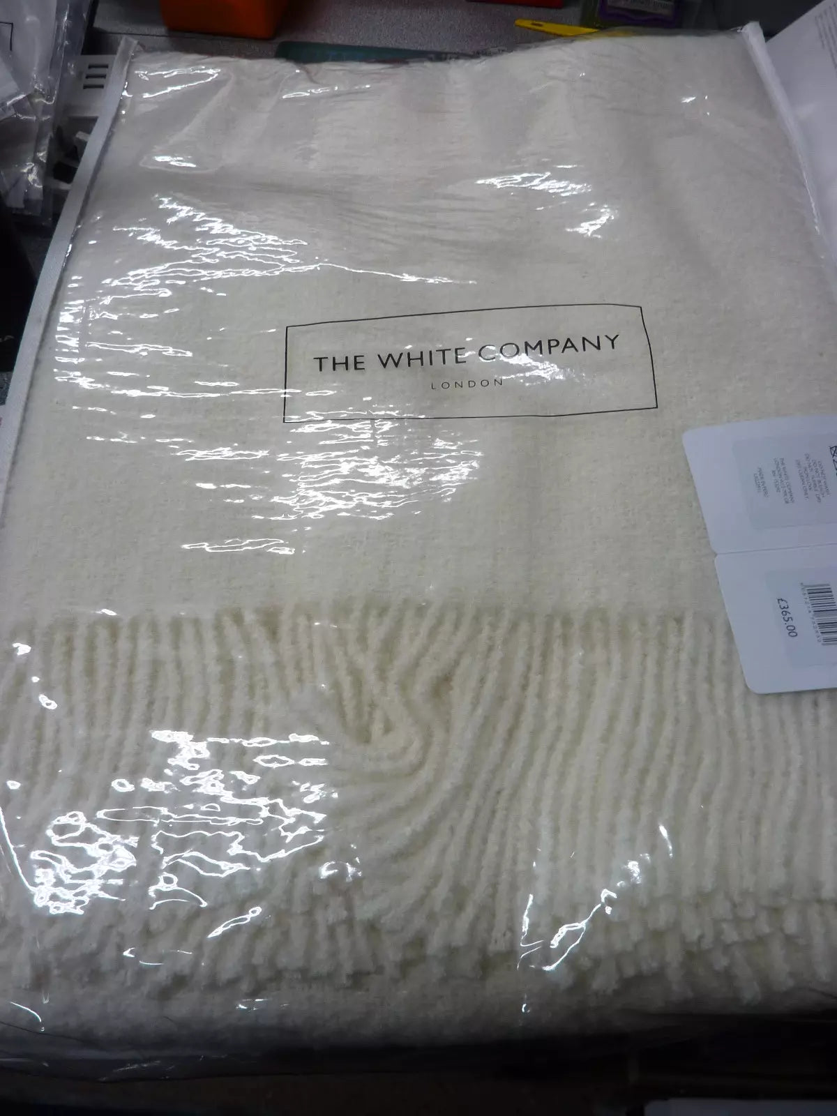 THE WHITE COMPANY-ALBANY THROW-140 X 200CM-IVORY-92%ALPACA/8%SILK