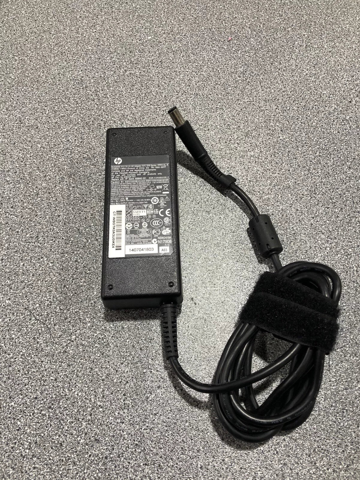 Genuine HP 608428-002 608428-003 463955-001 608428-001 Charger Adapter 19V 4.74A
