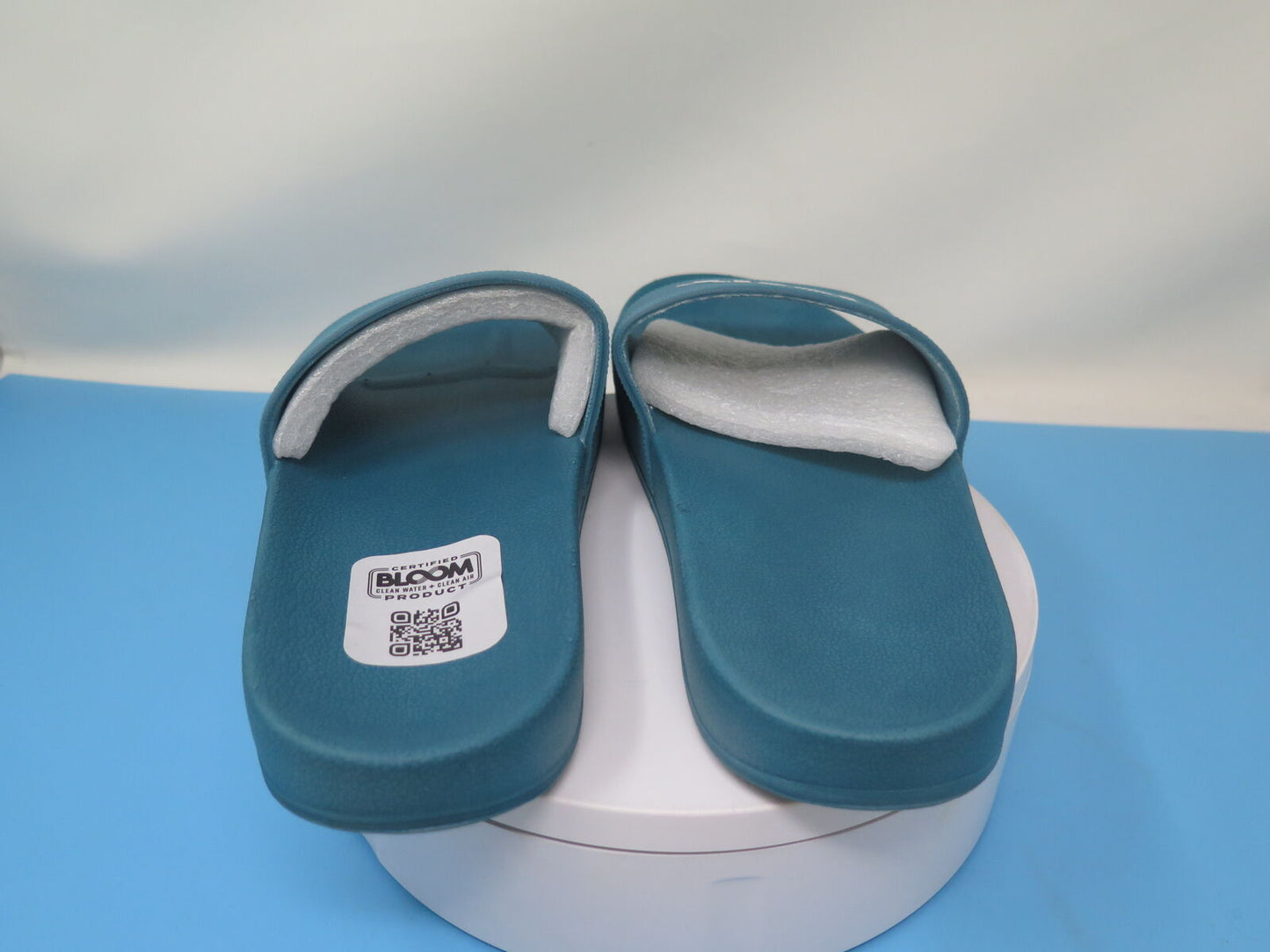 LEVIS BATWING SLIDERS-GREEN-UK8