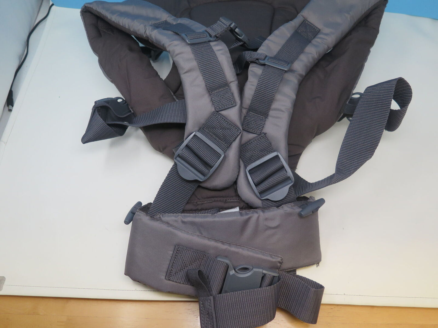 INFANTINO FLIP ADVANCED 4IN1 CARRIER-GREY