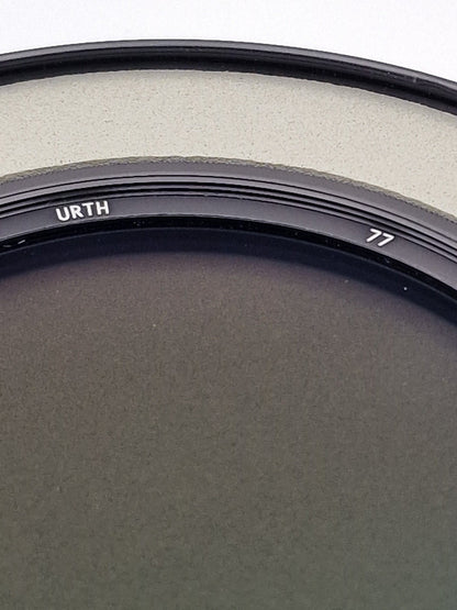 Variable ND2-400 (1-8.65 Stop) Filter 77mm 8 Layer Coating