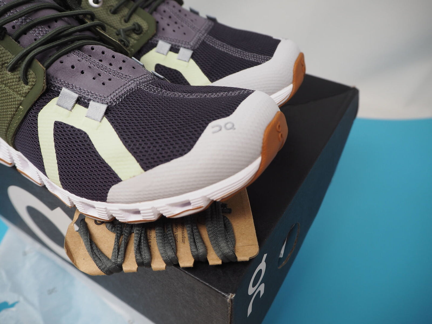 Women's On Running Cloud 70/30- Reed Damson - UK 5.5