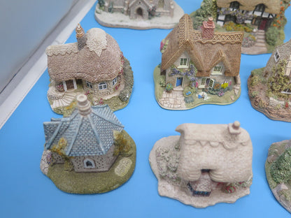 JOBLOT OF 22 LILLIPUT LANE COTTAGES