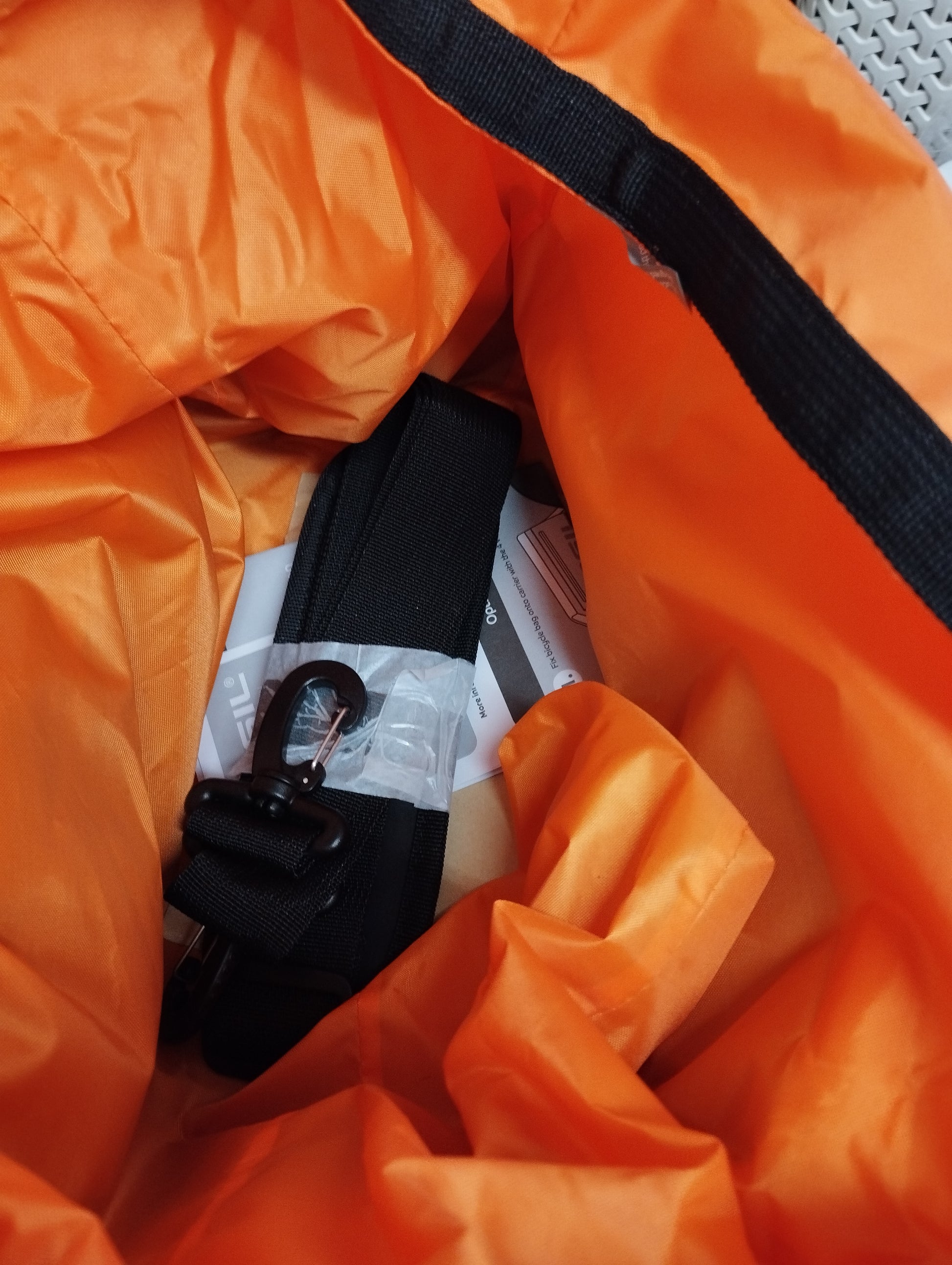 Basil Miles Tarpaulin - trunkbag MIK - 7 liter - black/orange