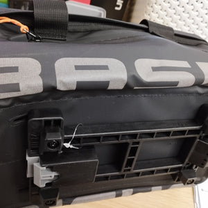 Basil Miles Tarpaulin - trunkbag MIK - 7 liter - black/orange