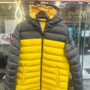 Mountain warehouse Puffer Jacket small