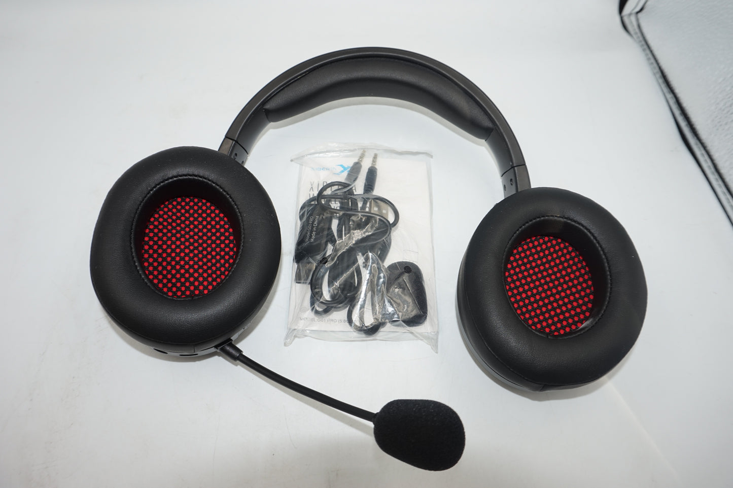 Xiberia Wireless gaming headset Model G01Pro