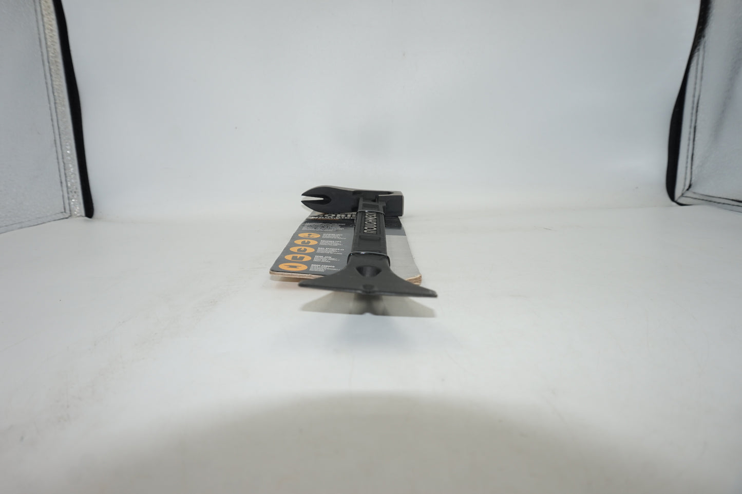 roughneck gorilla moulding pry bar 12" 11-095