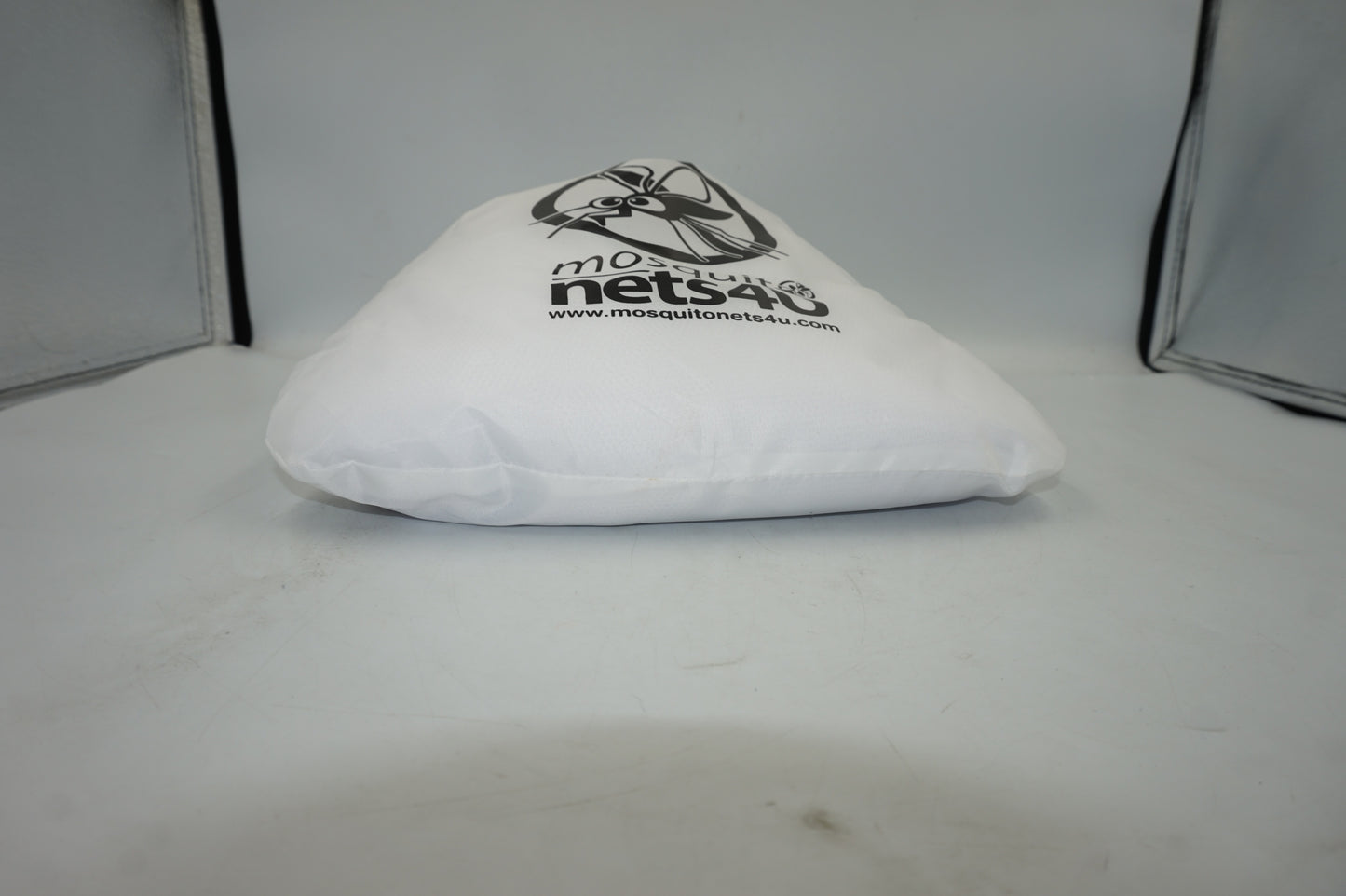 mosquitnets4U travel mosquito protective net for beds