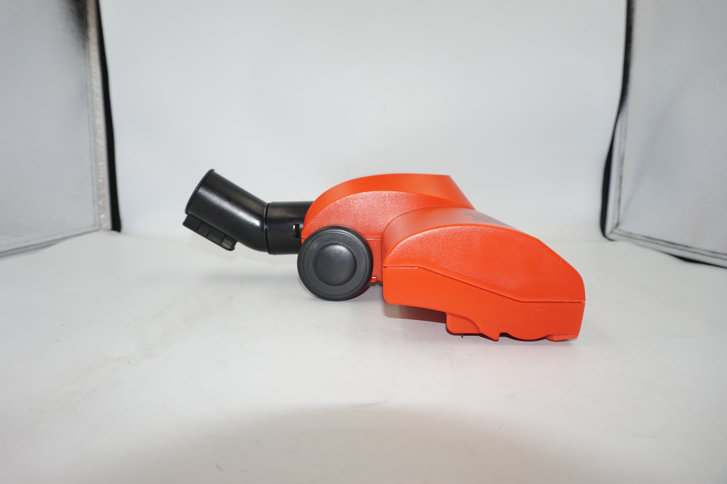 Universal red Turbo Air Brush vacuum head