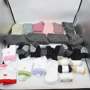 Job lot of ~96 pairs of various socks