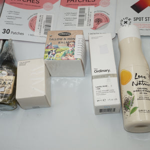 Job lot of ~26 various beauty products