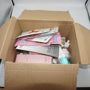Job lot of ~26 various beauty products