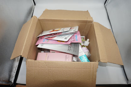 Job lot of ~26 various beauty products